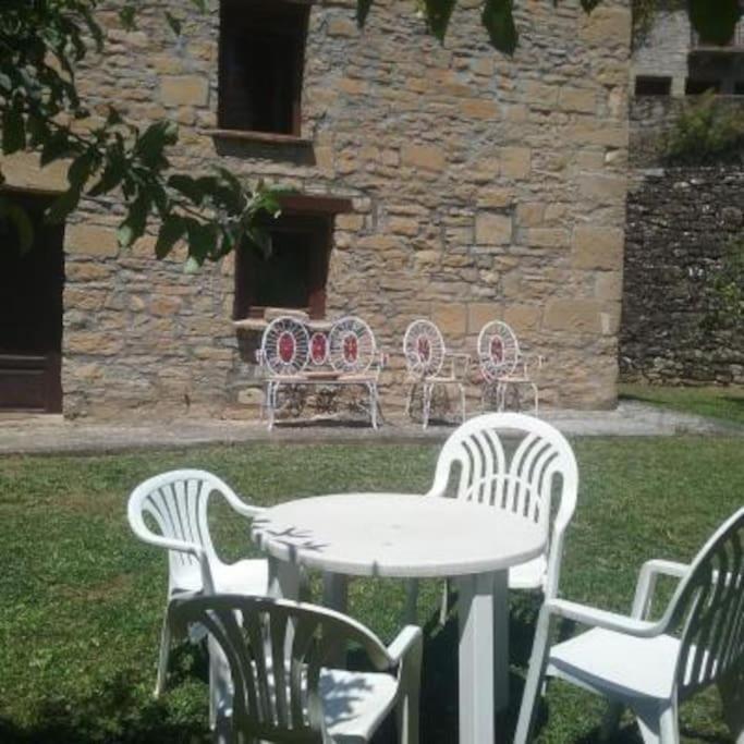 Casa Rural Barangua En El Pirineo Aragones Santa Cruz De La Seros Luaran gambar